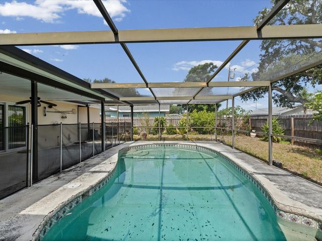 1754 GREAT BRIKHILL ROAD, Clearwater, FL 33755