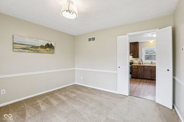 7611 E 116th Street, Fishers, IN 46038