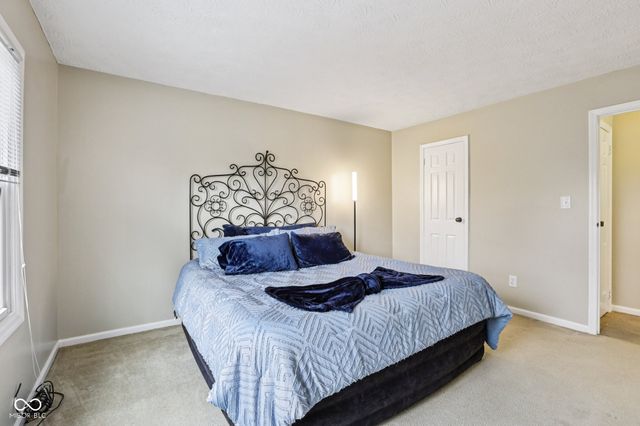 7611 E 116th Street, Fishers, IN 46038