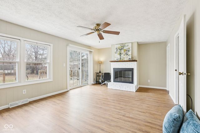 7611 E 116th Street, Fishers, IN 46038