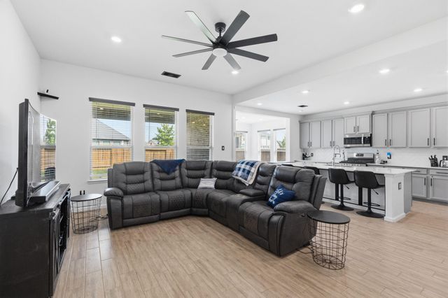 17302 Willow Lexington Court, Hockley, TX 77447