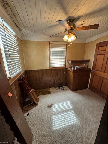 1845 Old Hollow Road, Walkertown, NC 27051