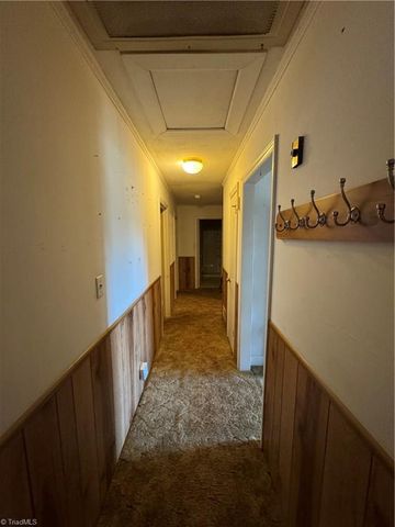 1845 Old Hollow Road, Walkertown, NC 27051