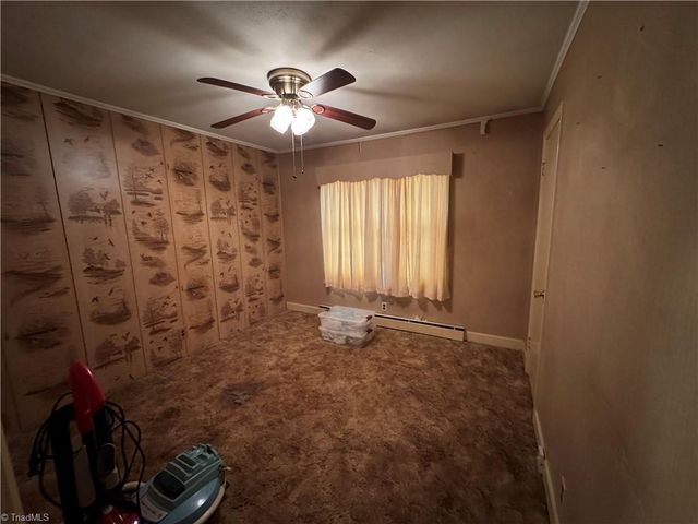 1845 Old Hollow Road, Walkertown, NC 27051