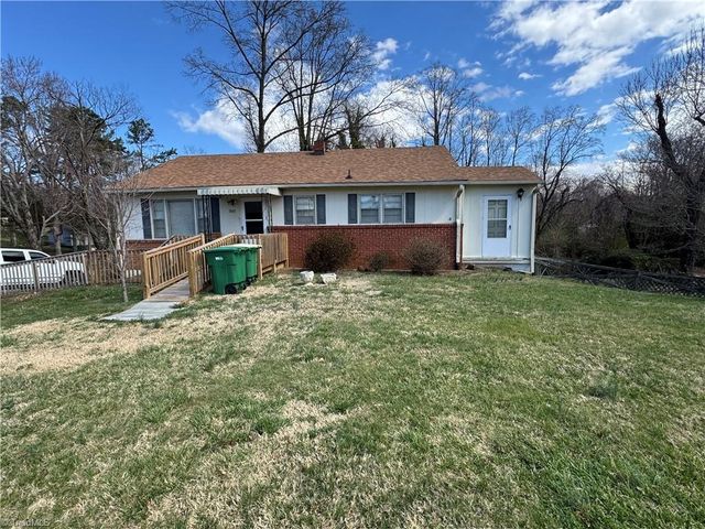 1845 Old Hollow Road, Walkertown, NC 27051