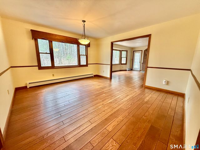 123 Cross Brook Road, Woodbury, CT 06798