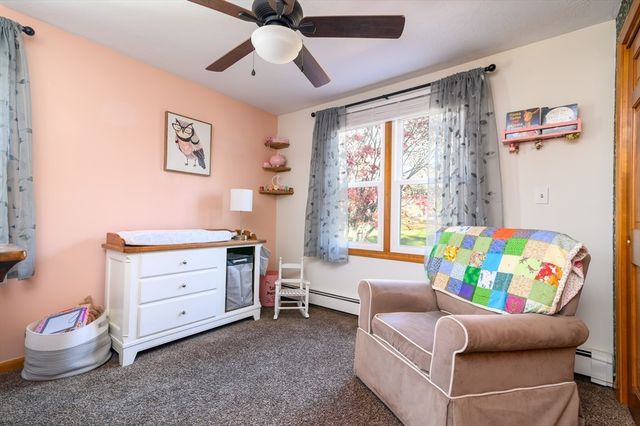 12 Hickory Rd, Millville, MA 01529