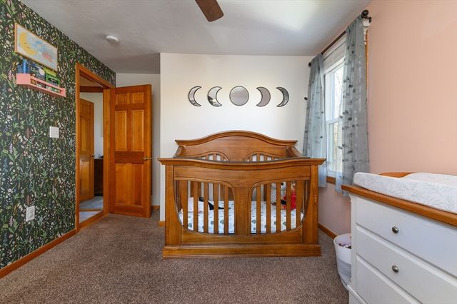 12 Hickory Rd, Millville, MA 01529