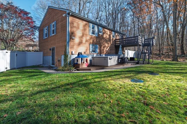 12 Hickory Rd, Millville, MA 01529