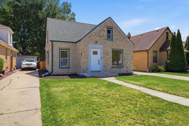 3040 N 76th STREET, Milwaukee, WI 53222