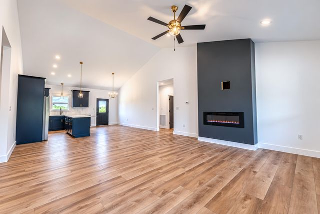 182 Spring Meadows Drive, Science Hill, KY 42553