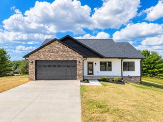 182 Spring Meadows Drive, Science Hill, KY 42553