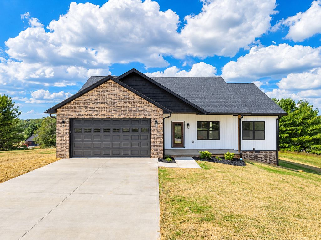 182 Spring Meadows Drive, Science Hill, KY 42553