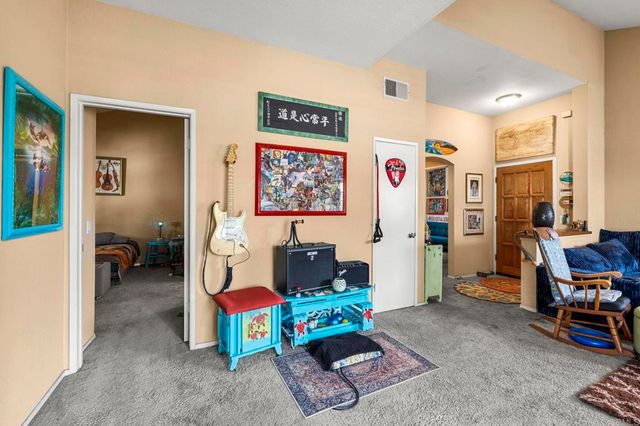 1050 La Tortuga Drive 40, Vista, CA 92081