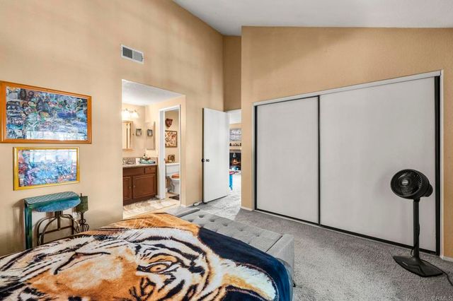1050 La Tortuga Drive 40, Vista, CA 92081