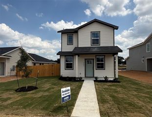 303 Puerto Plata Ave, Bastrop, TX 78602
