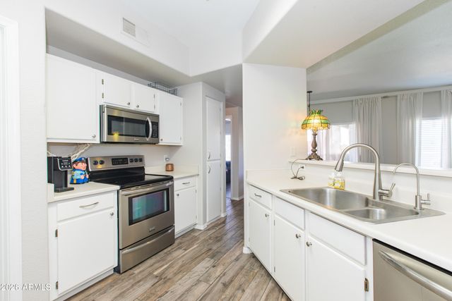 3236 E CHANDLER Boulevard 1067, Phoenix, AZ 85048