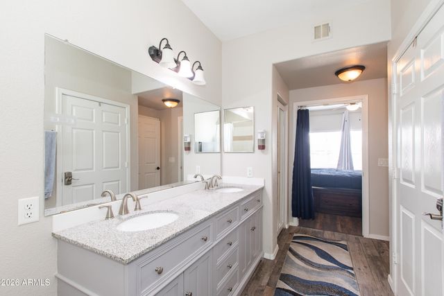 3236 E CHANDLER Boulevard 1067, Phoenix, AZ 85048