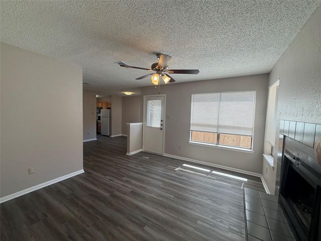 12312 Abney DR B, Austin, TX 78729