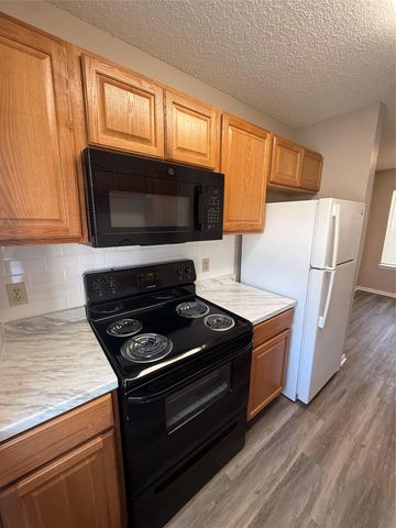 12312 Abney DR B, Austin, TX 78729