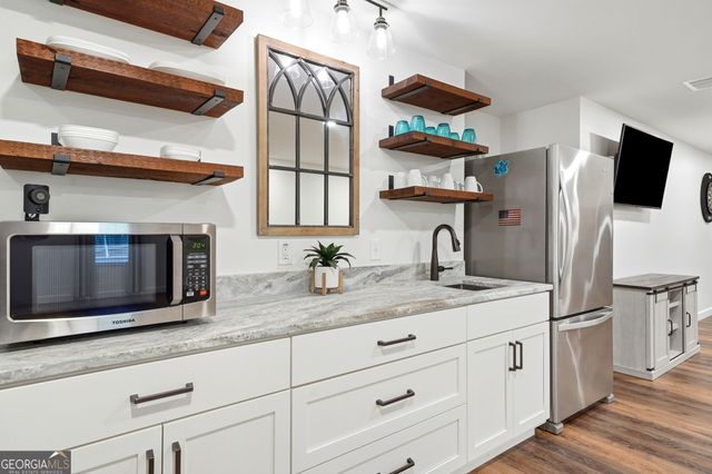 111 Bevington Lane, Woodstock, GA 30188