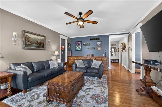 15401 Antioch Road, Overland Park, KS 66221