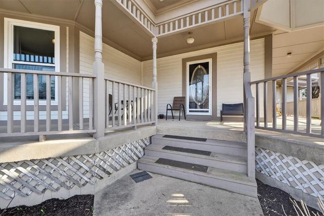 15401 Antioch Road, Overland Park, KS 66221