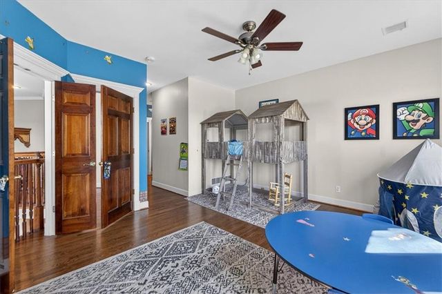 15401 Antioch Road, Overland Park, KS 66221