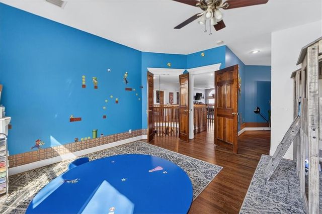 15401 Antioch Road, Overland Park, KS 66221