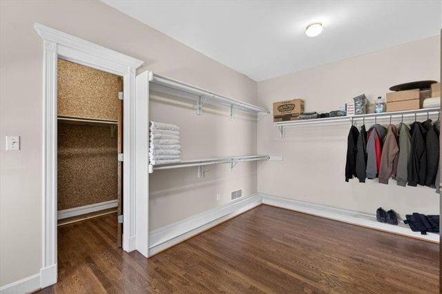 15401 Antioch Road, Overland Park, KS 66221