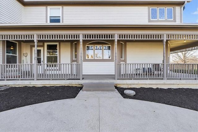 15401 Antioch Road, Overland Park, KS 66221