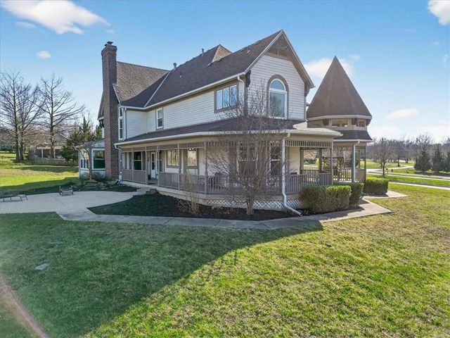 15401 Antioch Road, Overland Park, KS 66221