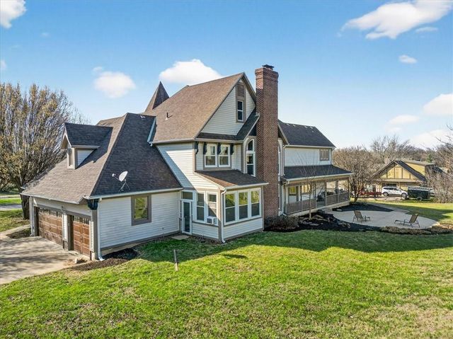 15401 Antioch Road, Overland Park, KS 66221