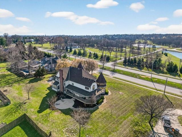 15401 Antioch Road, Overland Park, KS 66221