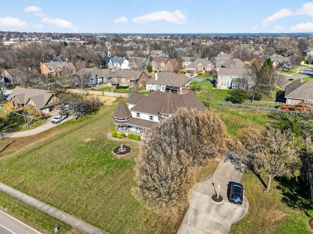 15401 Antioch Road, Overland Park, KS 66221