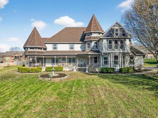 15401 Antioch Road, Overland Park, KS 66221