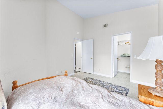 84 Agostino, Irvine, CA 92614