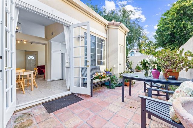 84 Agostino, Irvine, CA 92614