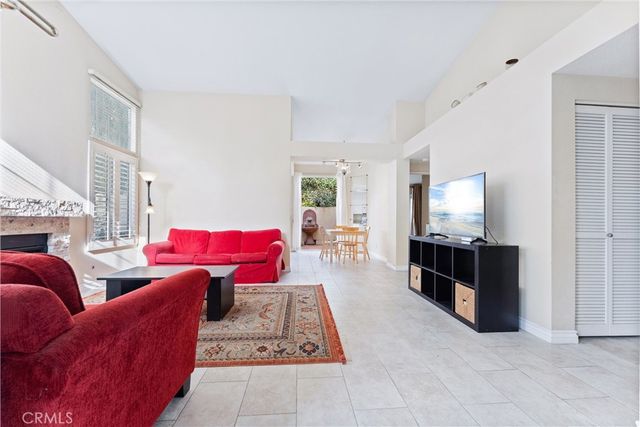 84 Agostino, Irvine, CA 92614
