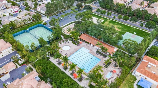 84 Agostino, Irvine, CA 92614