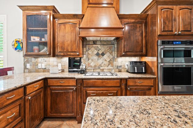 165 Whistler Lane, Hallsville, TX 75650