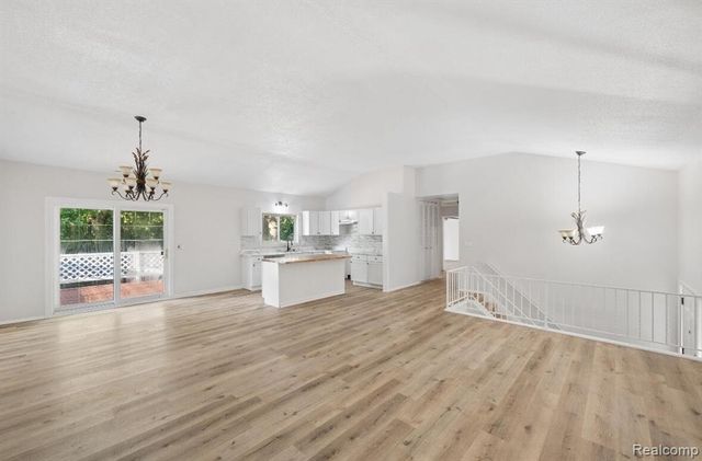 4417 Greenbrook Lane, Flint, MI 48507