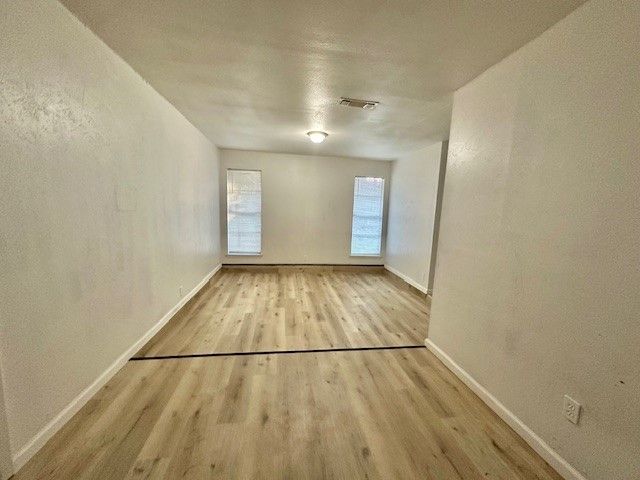 2601 Pebblebrook Street, Arlington, TX 76014