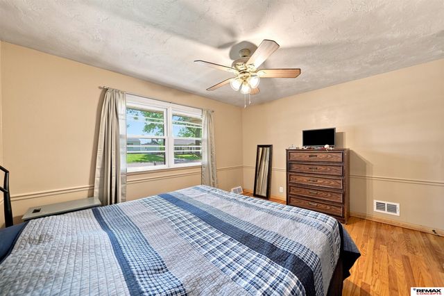 4310 Mohawk Street, Lincoln, NE 68510