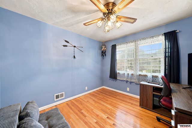 4310 Mohawk Street, Lincoln, NE 68510
