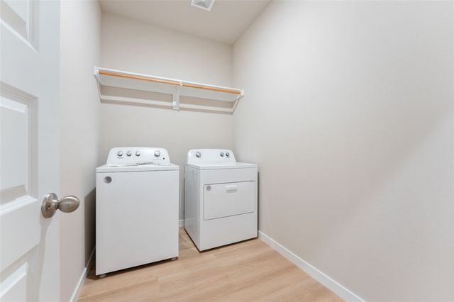 2400 Longfellow Drive, Bentonville, AR 72713