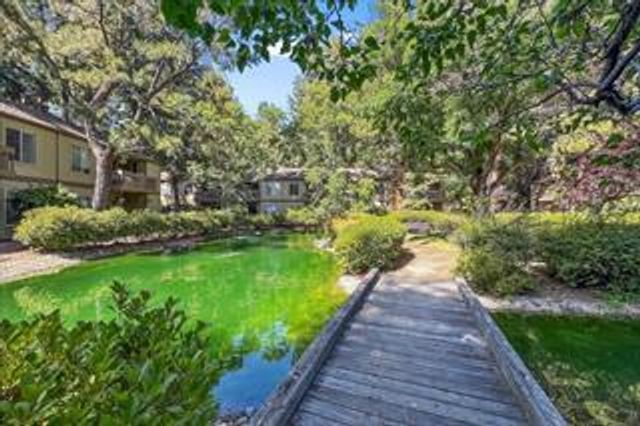 505 Cypress Point Drive 263, Mountain View, CA 94043