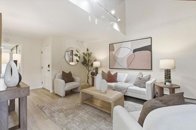 505 Cypress Point Drive 263, Mountain View, CA 94043