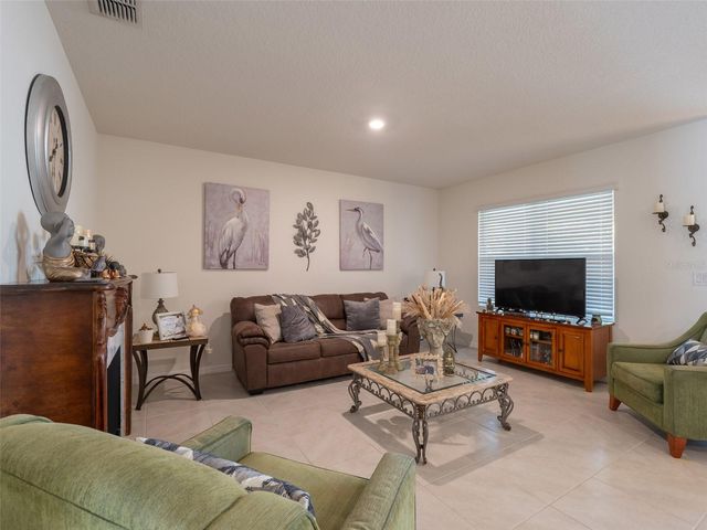 988 CHANLER DRIVE, Haines City, FL 33844