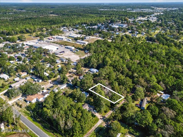 6893 11th Street SW, Ocean Isle Beach, NC 28469